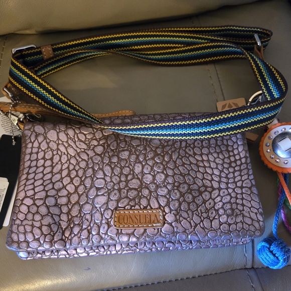 Consuela Lulu Uptown Crossbody NEW - Picture 1 of 4